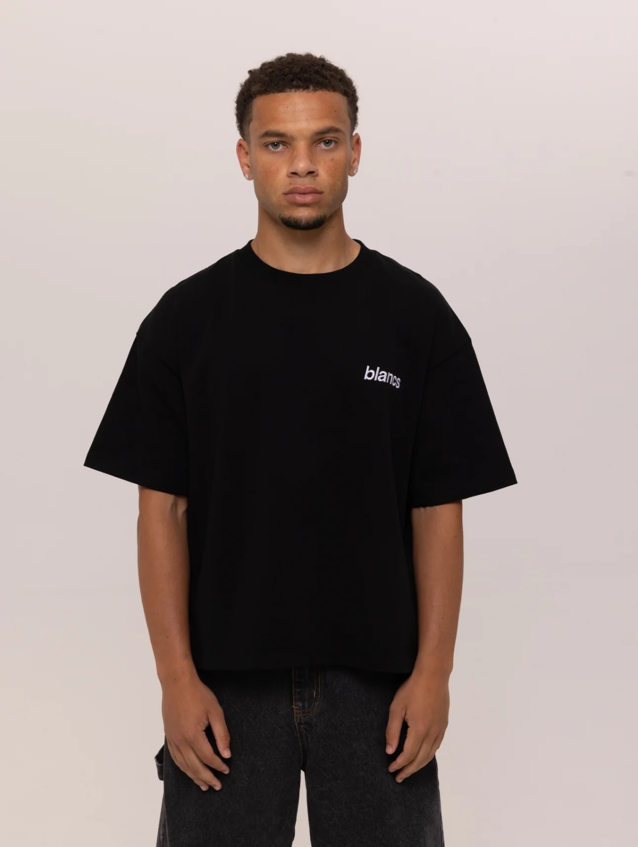 BLANCS CLASSIC LOGO TEE - BLACK - Image 4