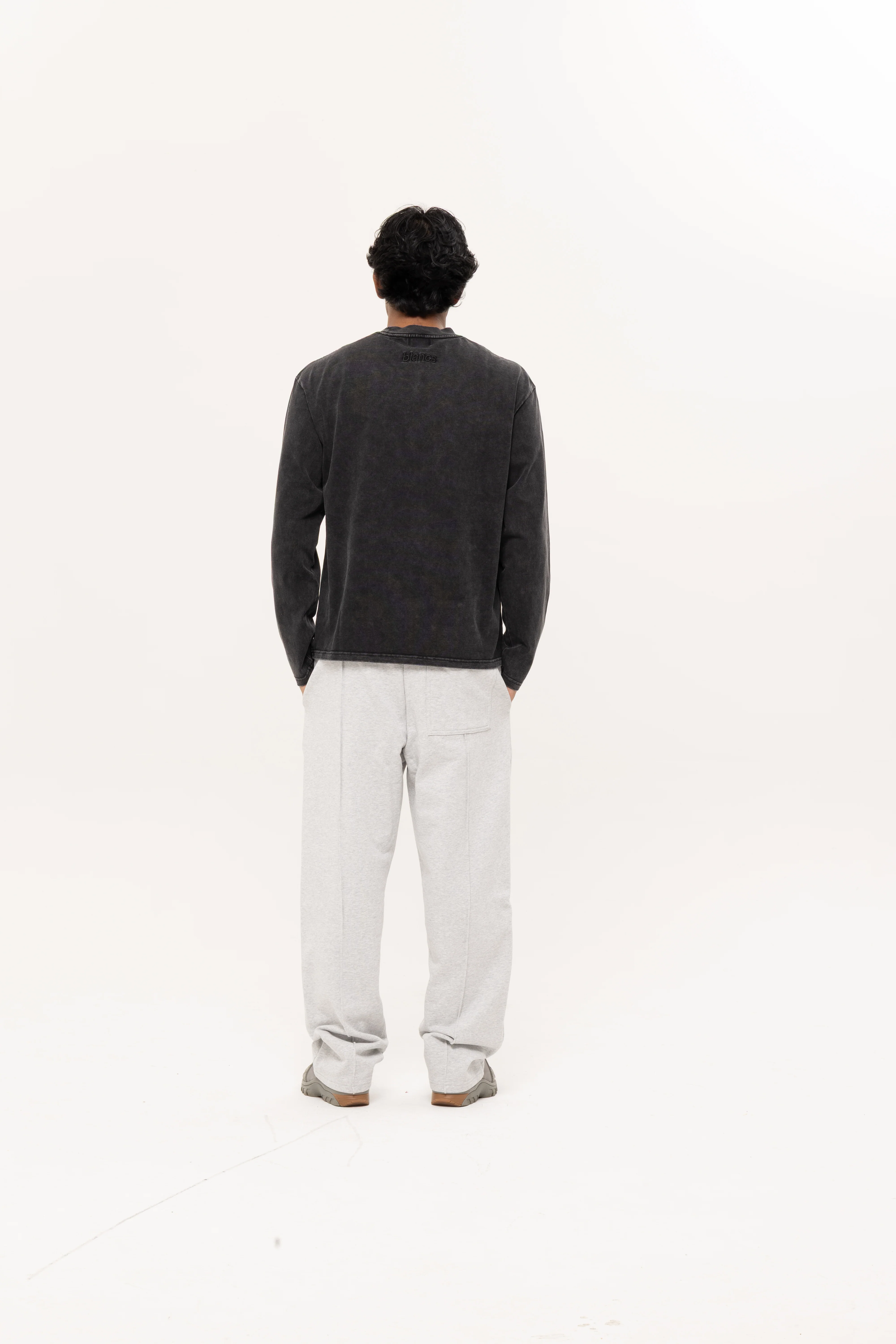 BLANCS WASHED TEE L/S - BLACK - Image 4